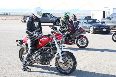 media/Feb-05-2023-Classic Track Day (Sun) [[c35aca4a42]]/Around the Pits/